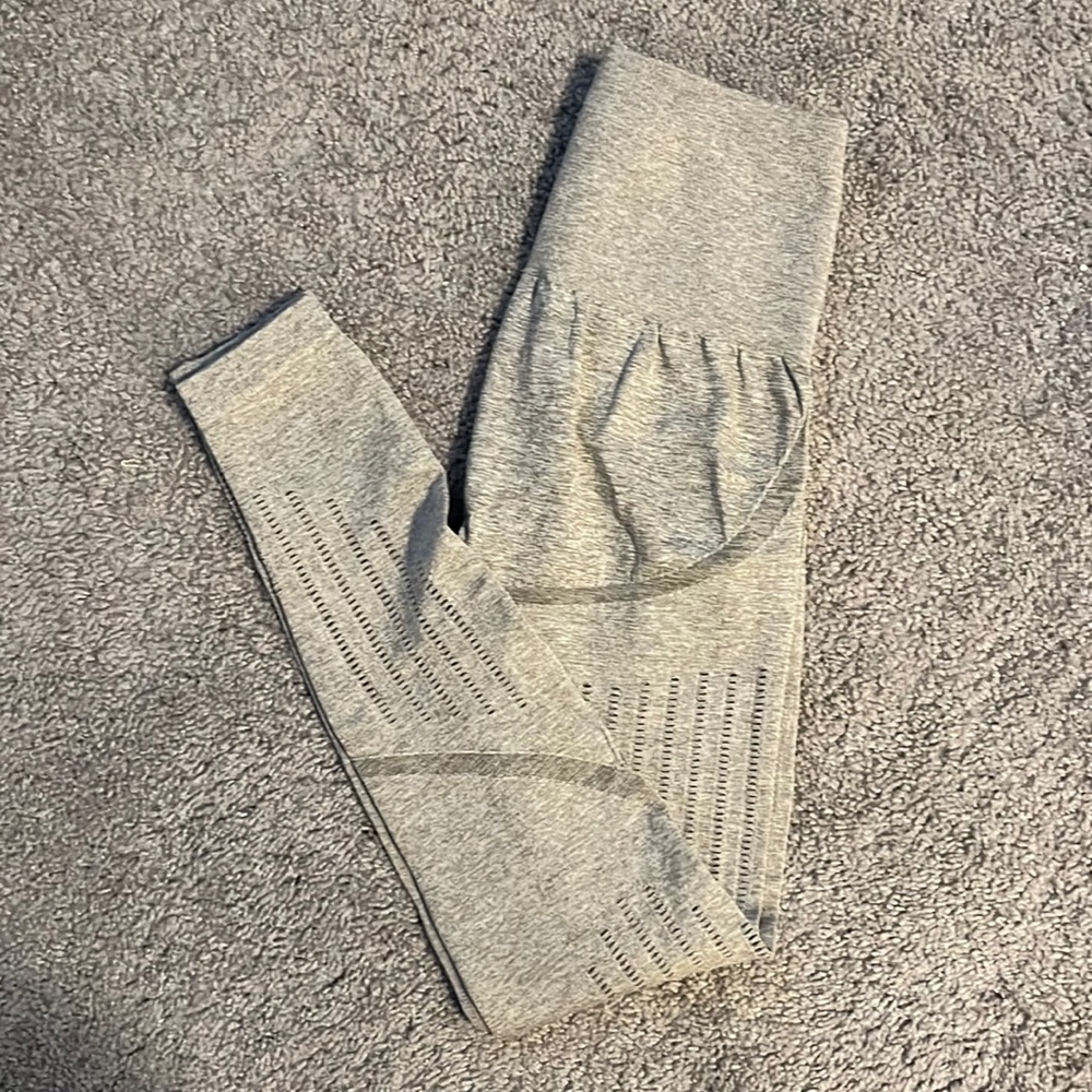 Athletic leggings, grey, size small.